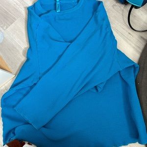 Blue Long sleeve top